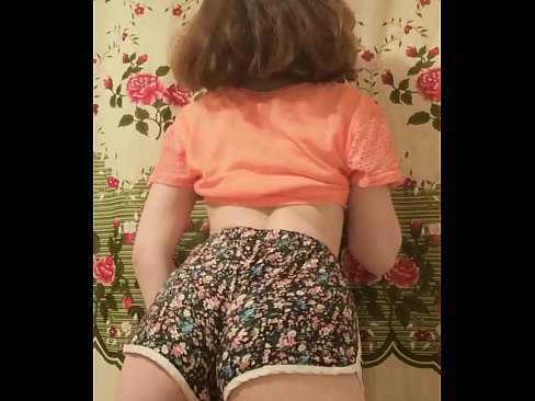 ❤️ سیکسی نوجوان بیب کیمرے پر اپنی شارٹس اتار رہی ہے۔ مقعد فحش  ❌❤